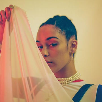 blüsh - Jorja Smith x Predator - On My Mind (blüsh Remix)