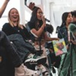 BILLIONAIRE GIRLS CLUB THEME