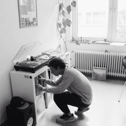 Shinethru (feat. Ivan Ave)