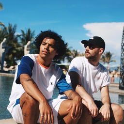 Full Crate & Jarreau Vandal