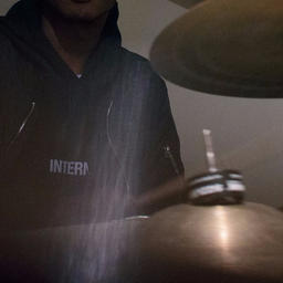 working on a project while also taking strange turns in my musicdirection