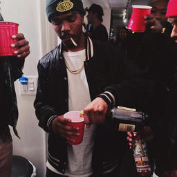 Kolors ft. Smino (Live)